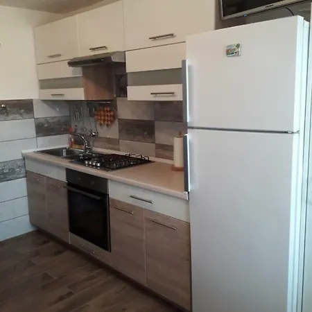 Matko * Betina (Sibenik-Knin)